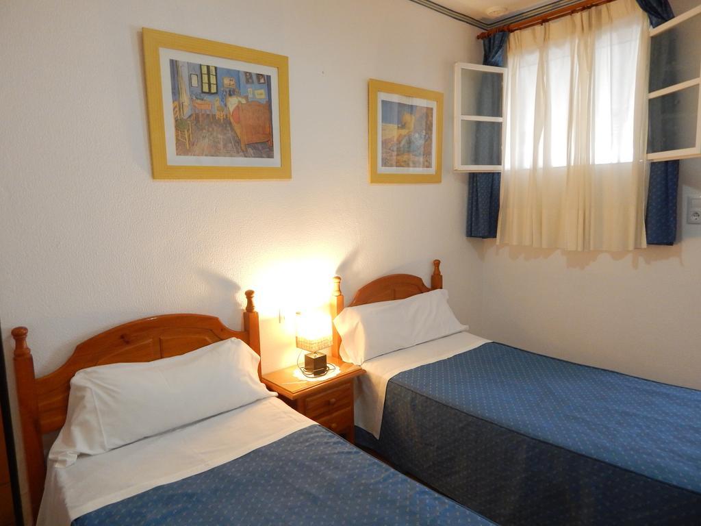 Hostal Fantoni Καντίζ Δωμάτιο φωτογραφία