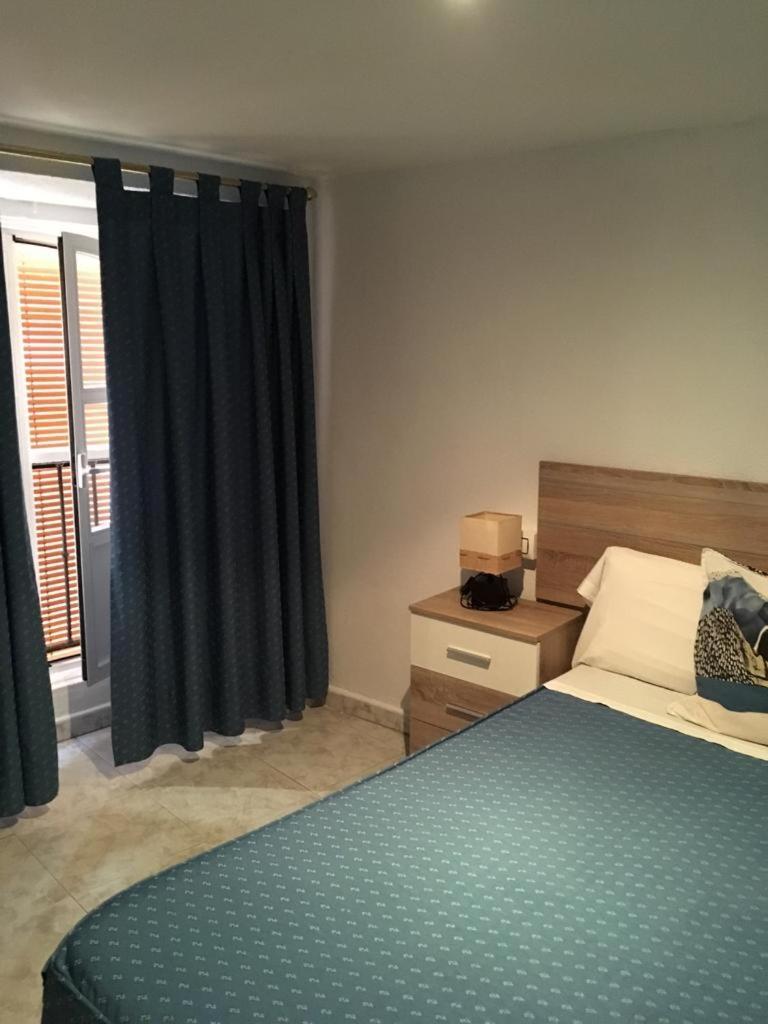 Hostal Fantoni Καντίζ Εξωτερικό φωτογραφία